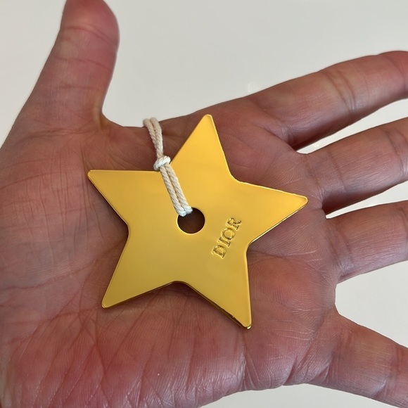 AUTHENTIC DIOR STAR - Picture 4 of 8